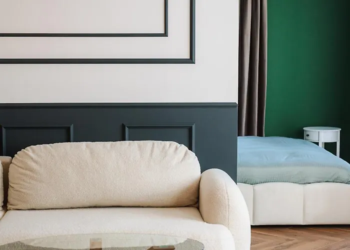 уютно студио 33 *